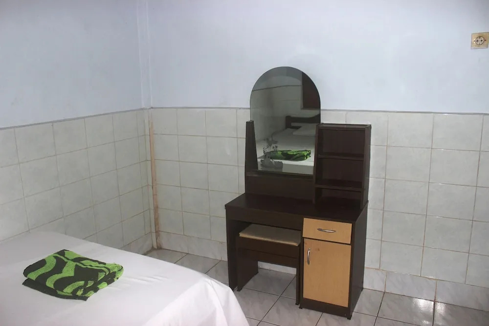 Serangan Inn 1