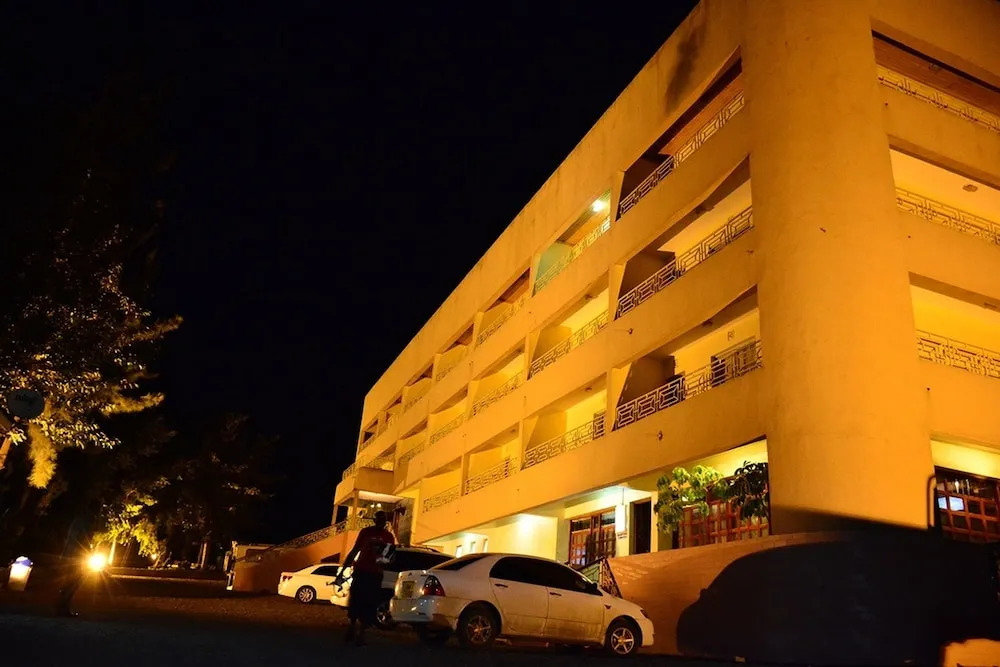 Seasons Narok Hotel