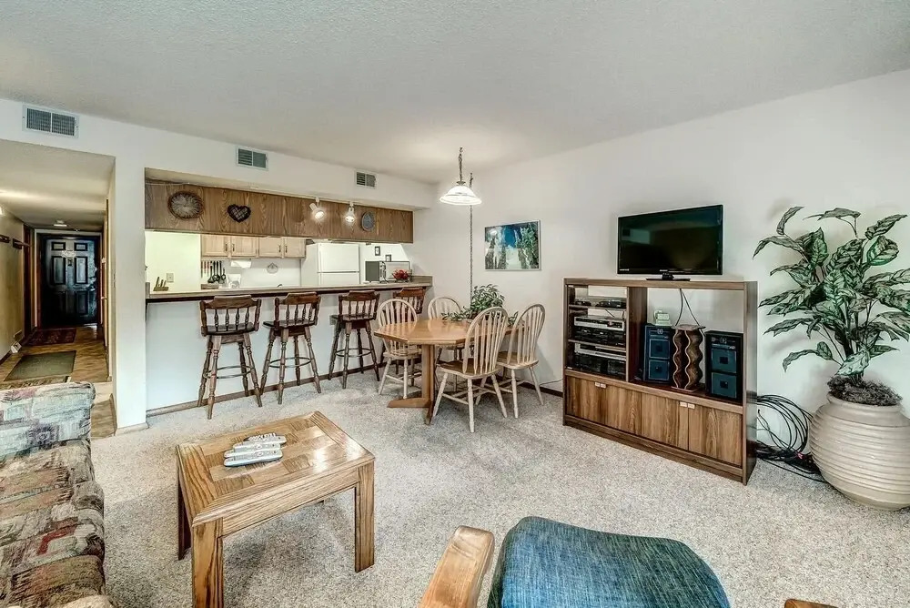 Mountainside 159e 2 Bedrooms 2 Bathrooms Condo