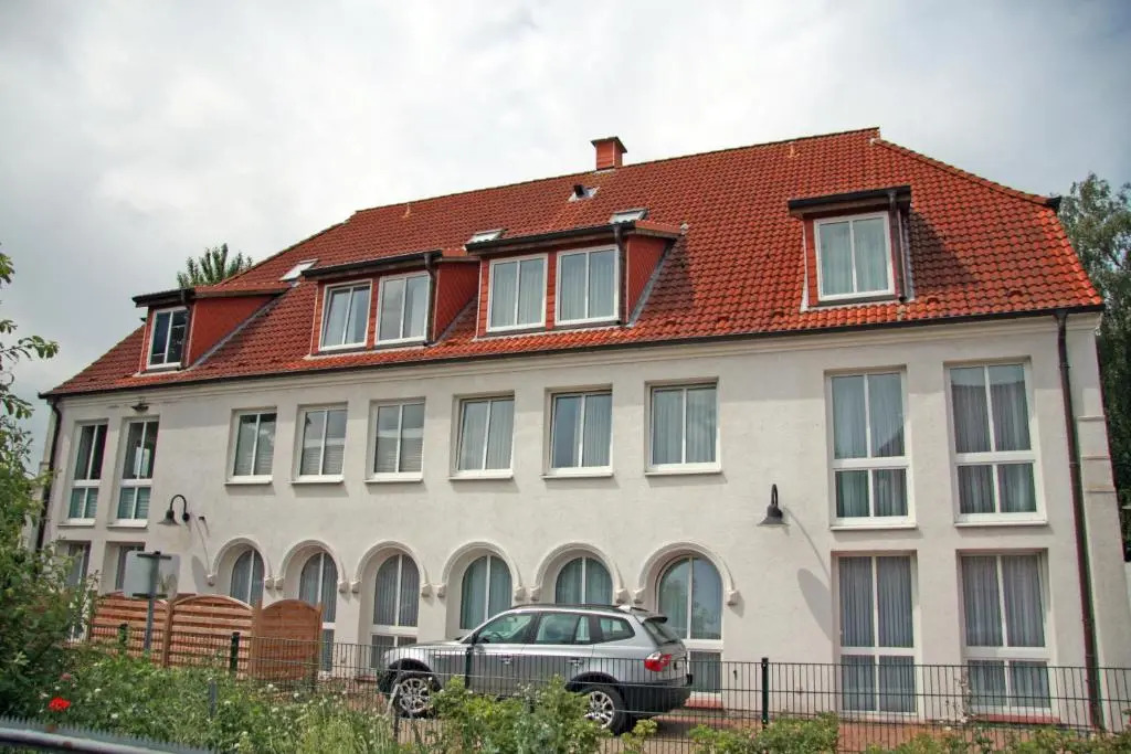 Apartment 8