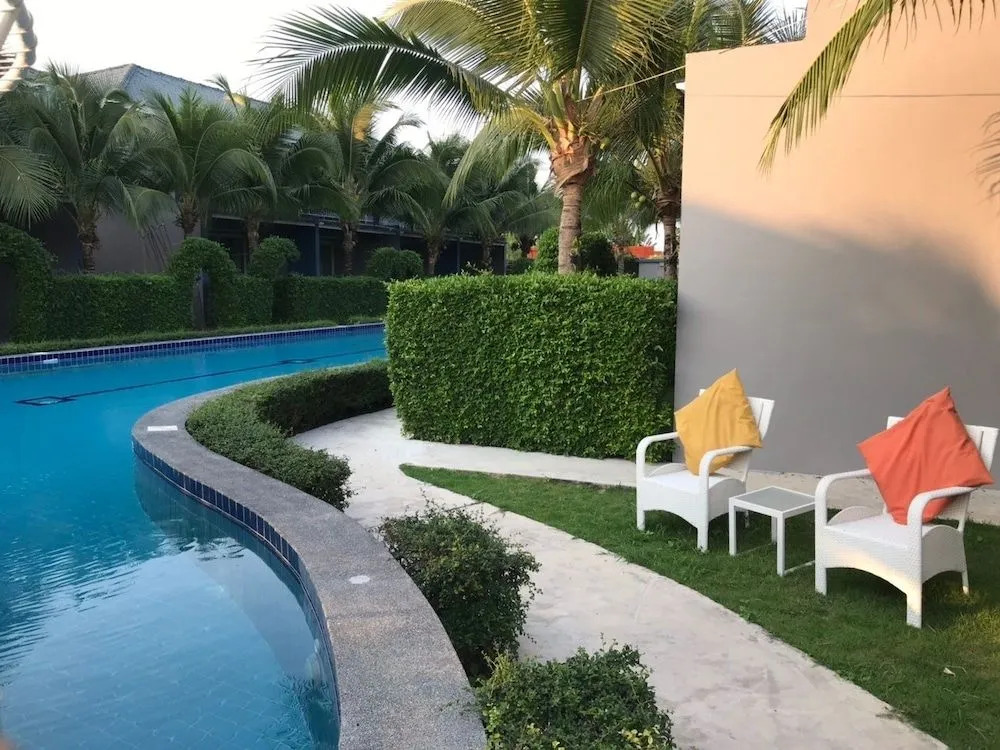 Natha Villa & Resort Huahin