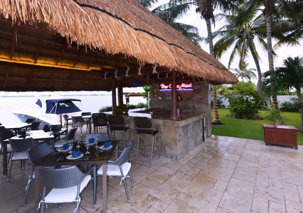 Sina Suites Cancun
