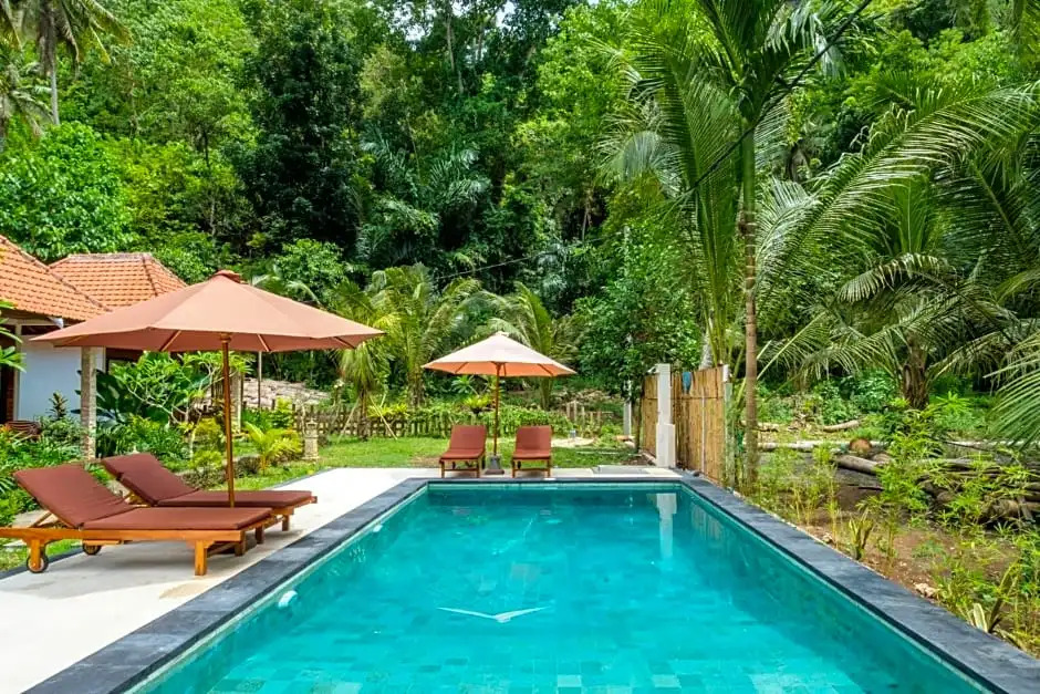 Crystal Bay Bungalows