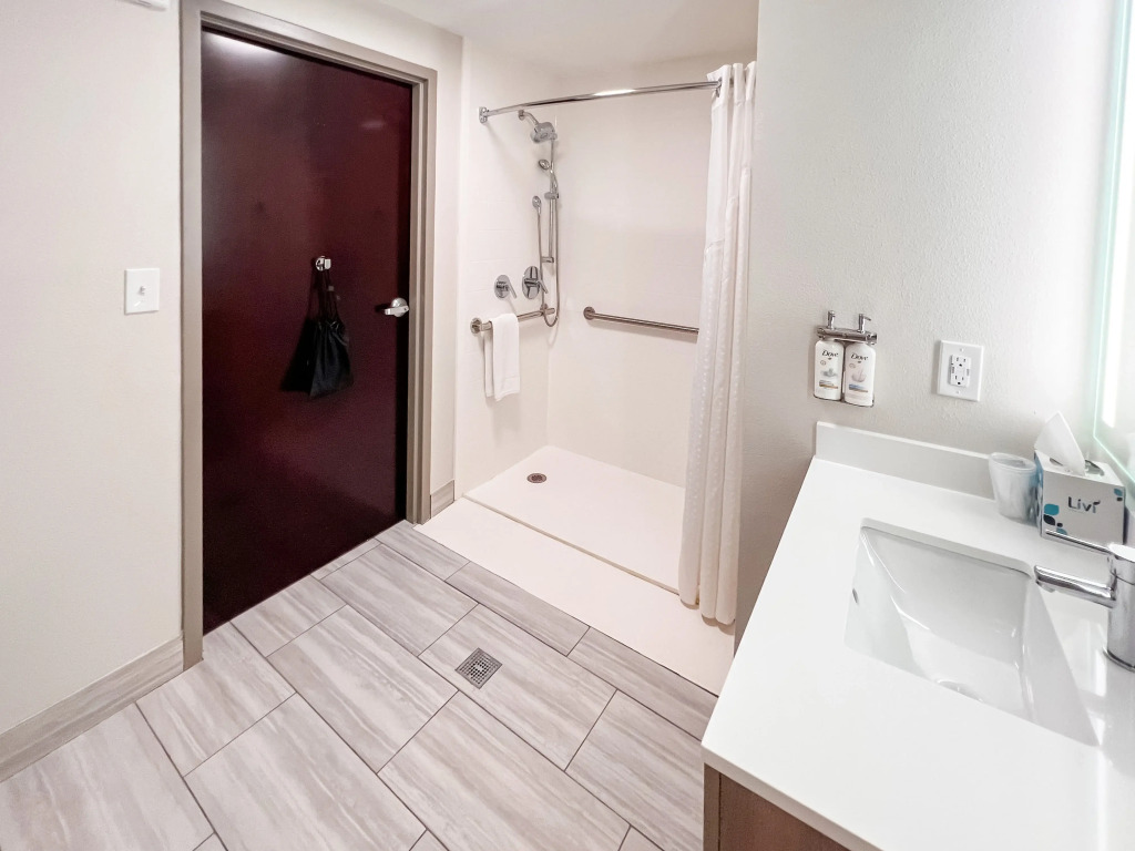 Holiday Inn Express Hotel & Suites Kodak East-Sevierville by IHG