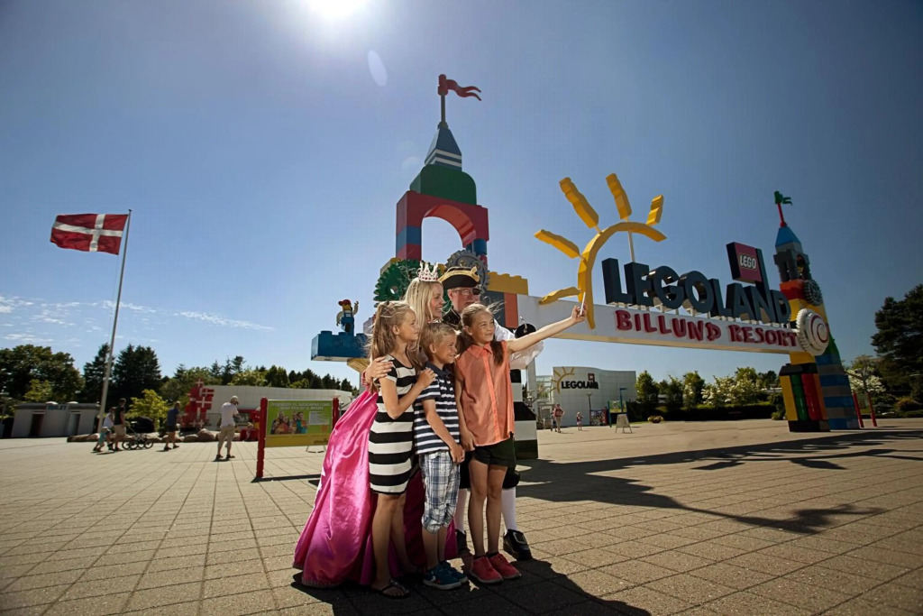 LEGOLAND Wild West Cabins