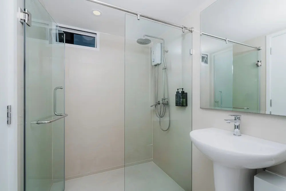 Q-Box Hotel Bangkok Blossom