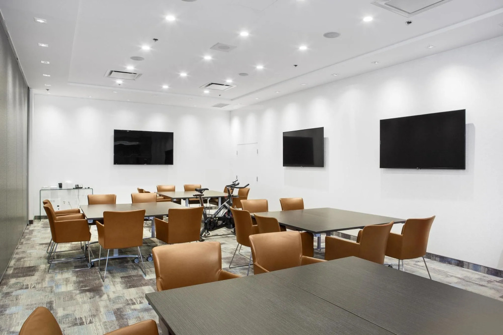 Ômage Hotel, Montreal Laval, a Tribute Portfolio Hotel