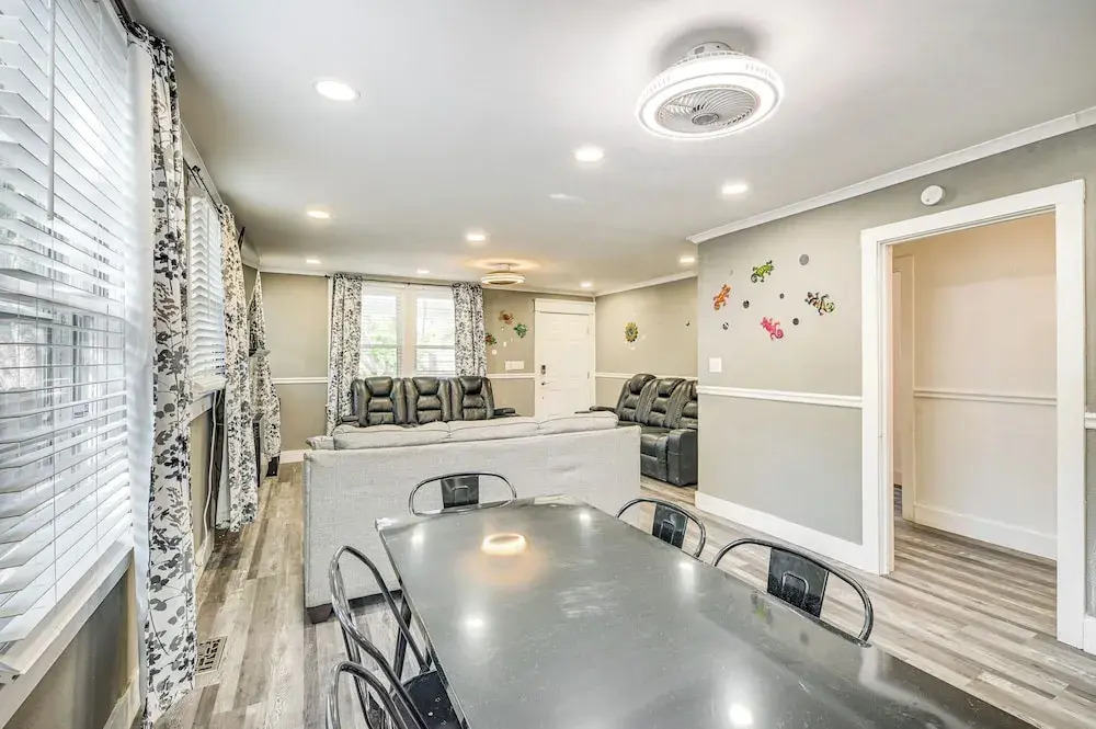 1 Mi to Broadway at the Beach: Home w/ Porch!