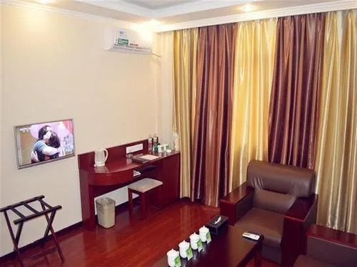 GreenTree Inn Beijing Changping Shahe Zhuxinzhuang Railway Station Express Hotel