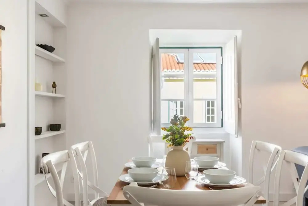 Stunning 2 Bedroom Apartment Near Belém