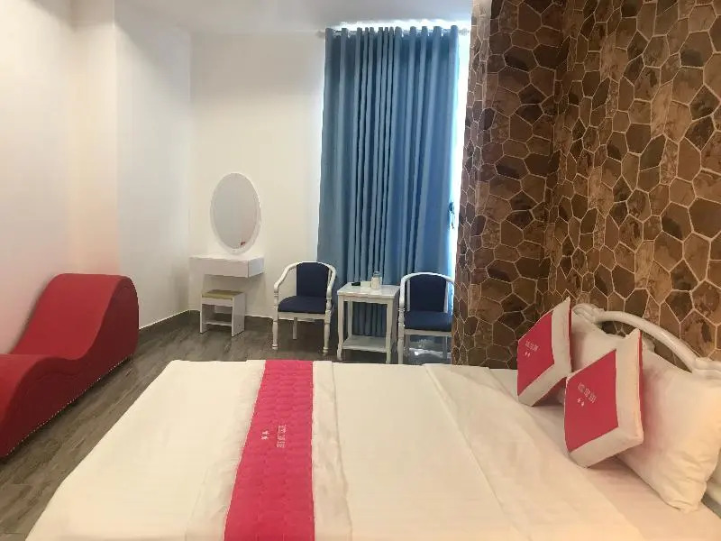TAN BINH ROMANTIC HOTEL - Sân Bay TSN Nhà Ga T3