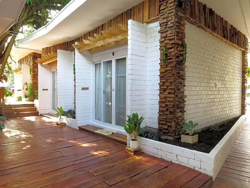 Serviced Apartments by Eco Hotel Bohol