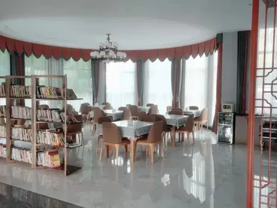 Vintage Hotel (Wulianshan Scenic Area Branch)