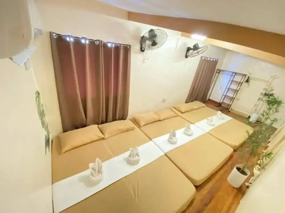 The Beach House Bucana Homestay