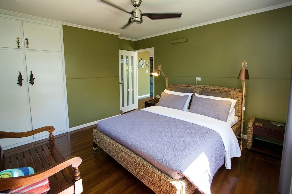 The Beachside Cottages