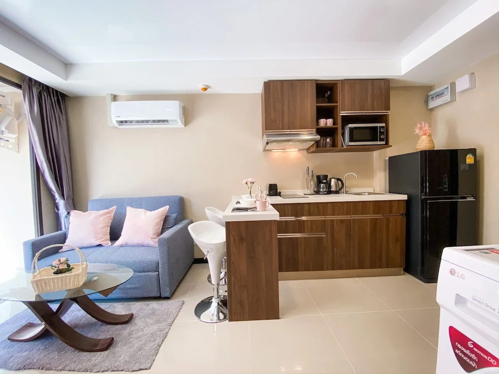 Naiharn Sea Condominium P210