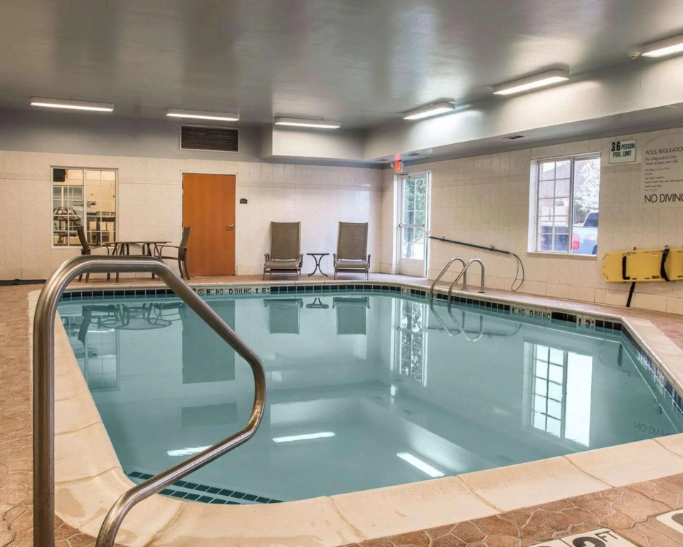 Comfort Inn & Suites Fenton