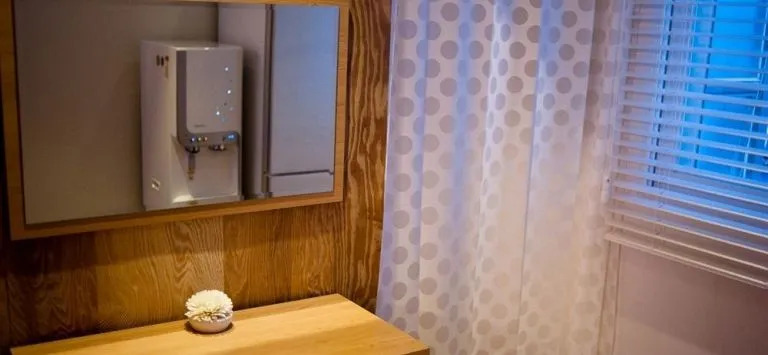 The Zip Guest House For Female Only (только для женщин)