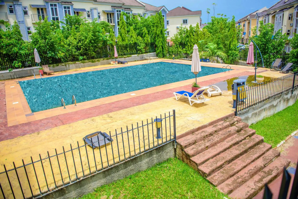 4 Bedroom Duplex-24Hrs Electricity/WIFI/Security