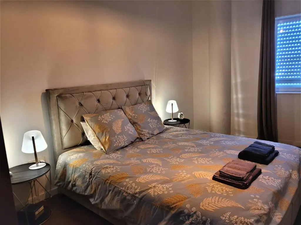 Charming City Center 140m2 & FREE Parking