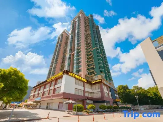 YueTa X E-Sports Hotel (Guangzhou South of Pearl River Binjiang East Road Subway Station)