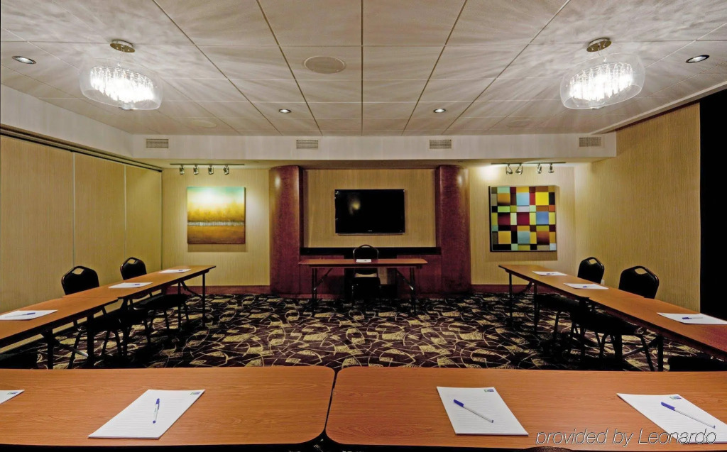 Holiday Inn Express Hotel & Suites Saint - Hyacinthe by IHG