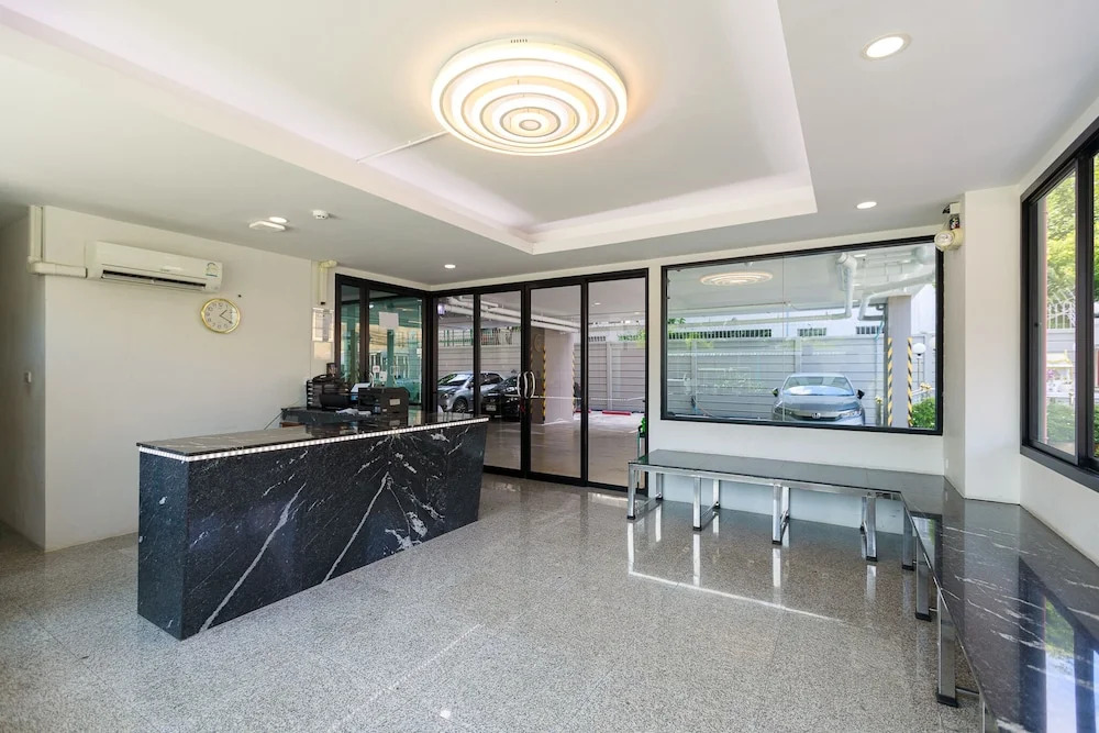 Siam Rama9 Hotel