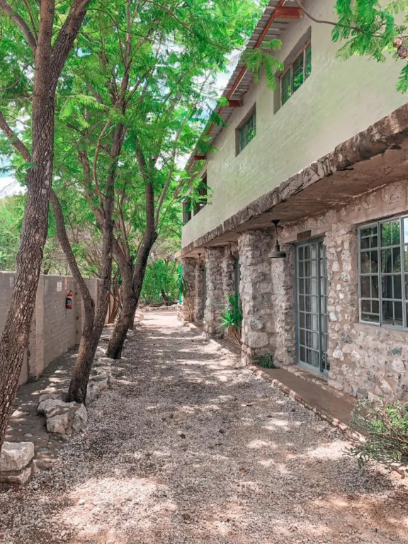 Nkisi Guesthouse