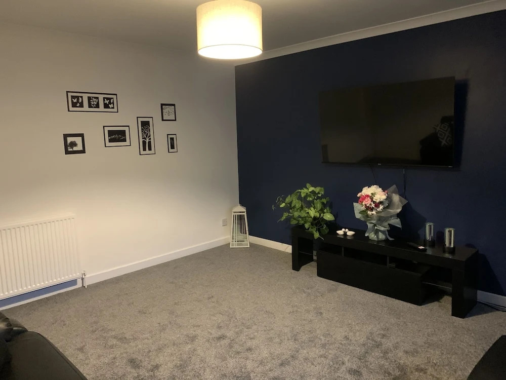 2-bed Apartment in Dumfries Close to Town Centre