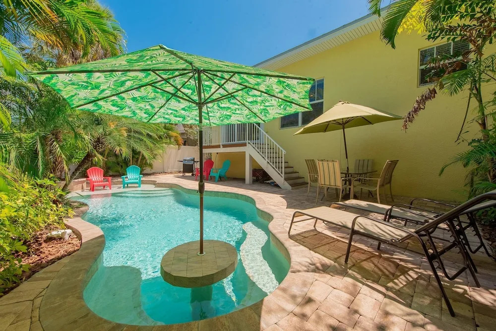 Hawaiian Tide Apartment 3
