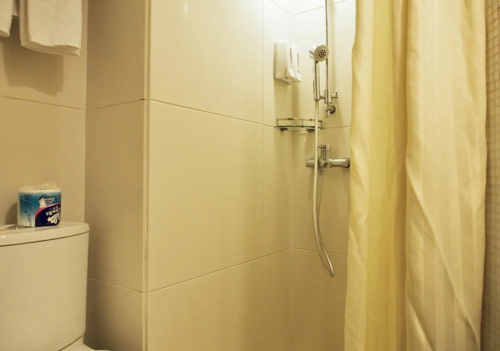 Oriental Lander Hotel