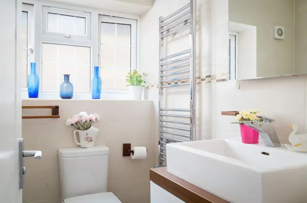 Park Lane Living! 3-bed 2-bath