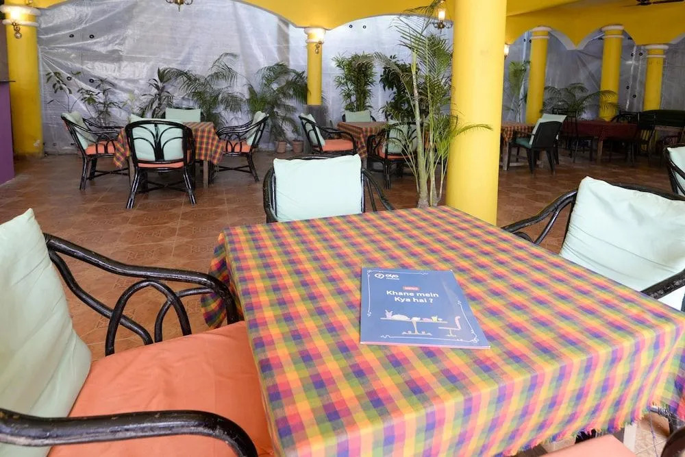 OYO 1789 Hotel La - Fontana