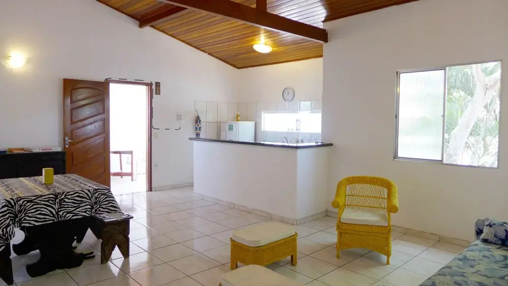Art Beach Suites