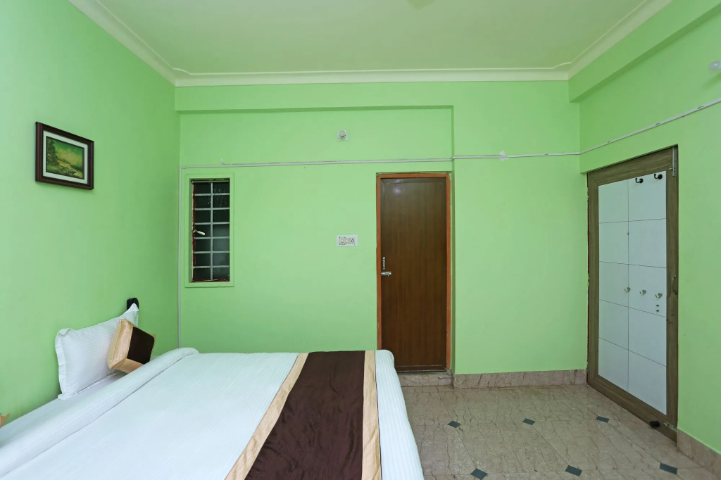 Shree Jagannath Palace By OYO Rooms