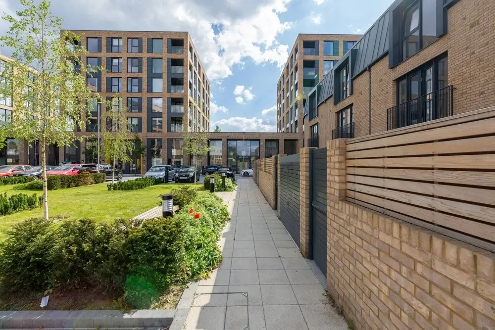 Emerald Apartments London