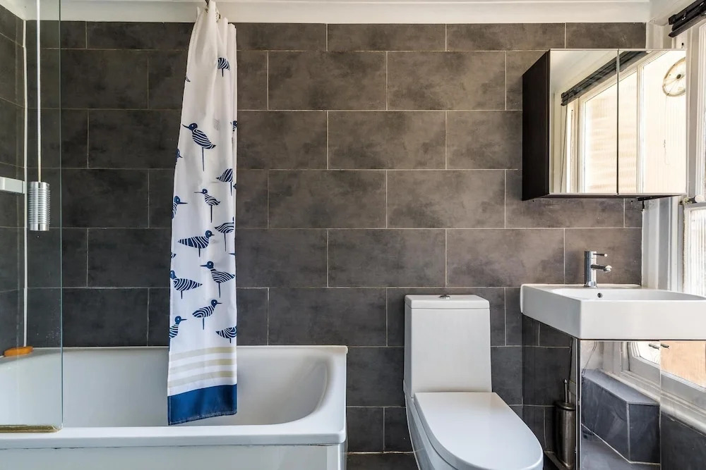 NEW Fantastic 2 Bedroom House Urban Living Sydenham