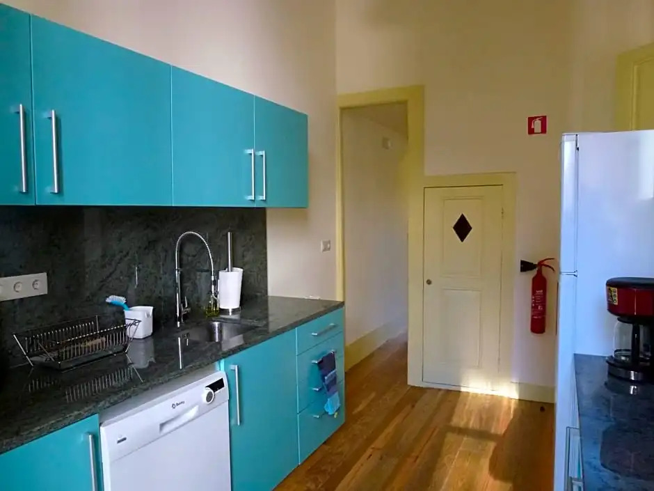 Canvas Atelier Hostel