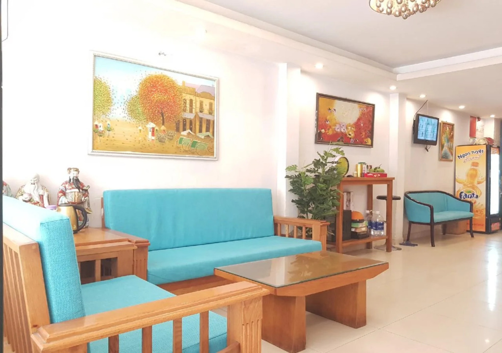 Janus Hotel 168