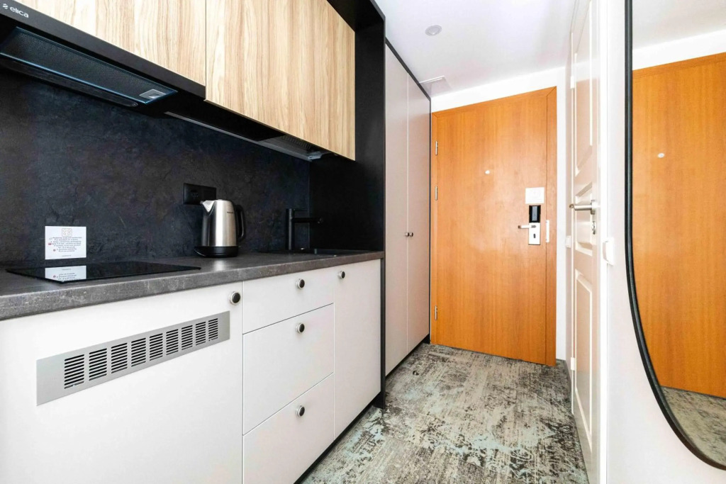 Alka, City Apt. Sea, Park and Parking, by Cohost