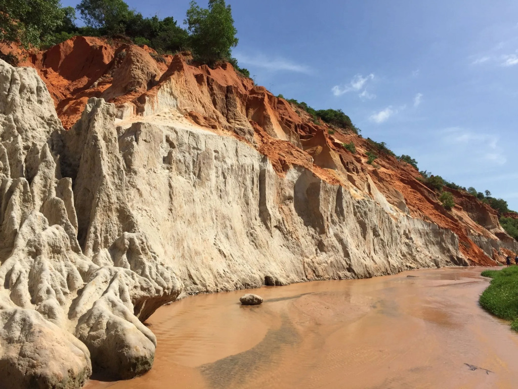Quoc Dinh Guest House