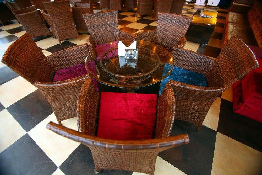 Hotel Gharonda