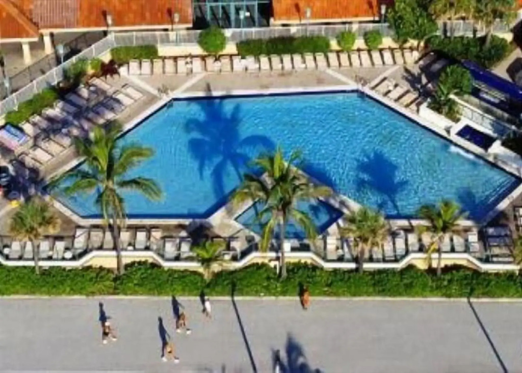 623 Ocean View Hollywood Beach
