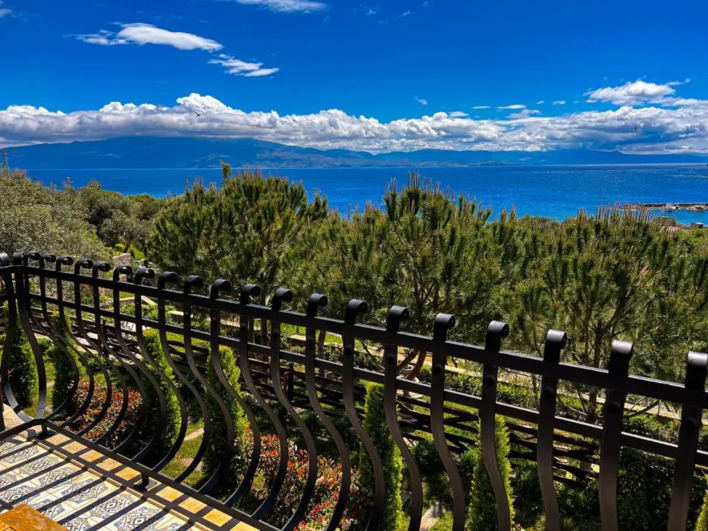 Assos Longevity Hotel