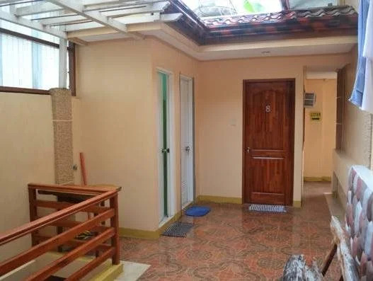 J-Lais Balai Turista (Pensionne House)