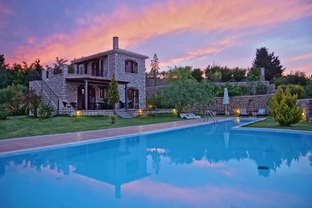 Beautiful 2 Bedroom Villa With Private Pool on the Island os Lefkada