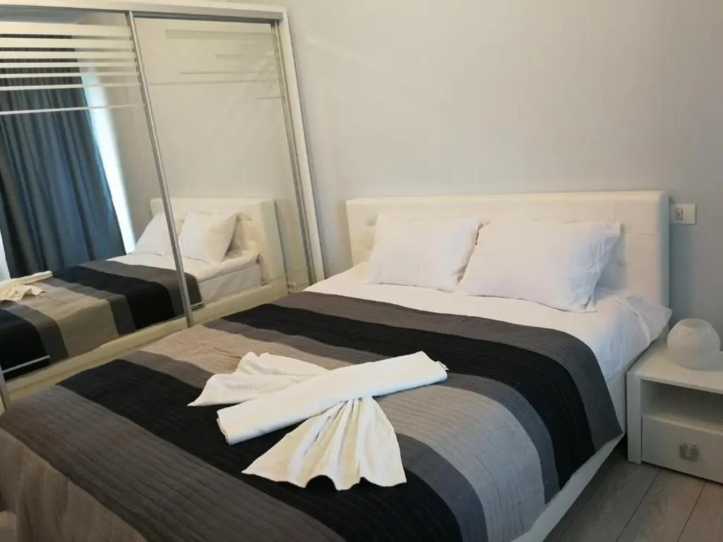 Inima Mamaia LuxyMar 2 Apartment