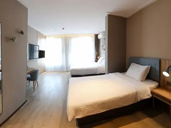 Homeinn Hotel (Yingkou Panpan Road Nanhu Park)