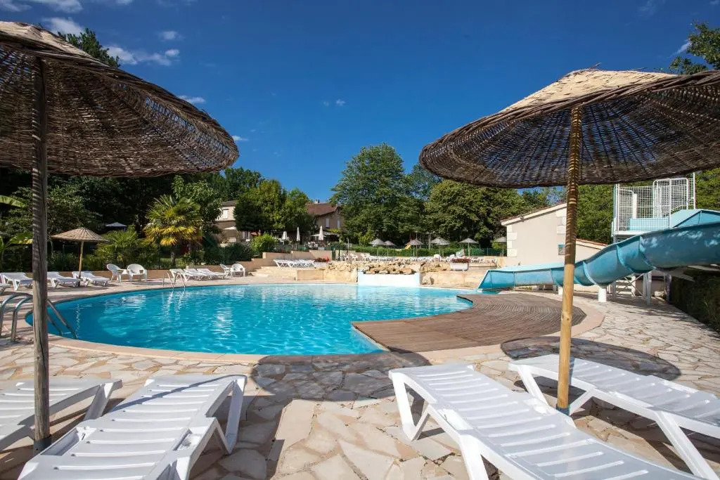 Camping Le Clou-Lodge de Luxe