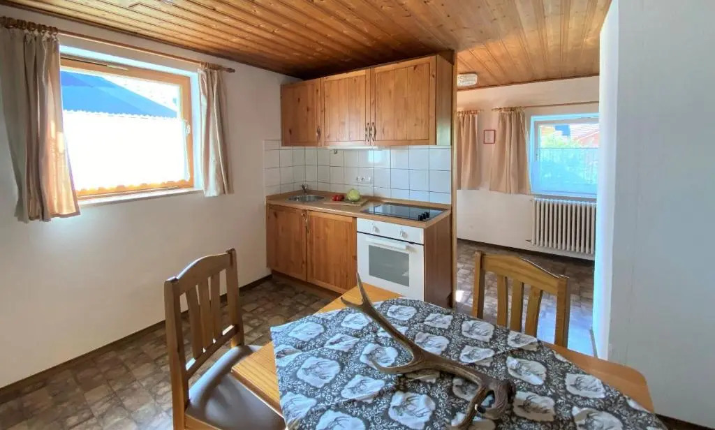 St Lukas Apartments